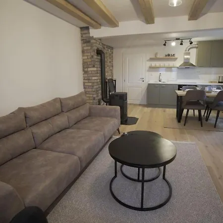 Trebevic-sarajevo Hytte