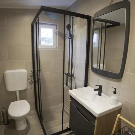 Trebevic-sarajevo Hytte Dovlici